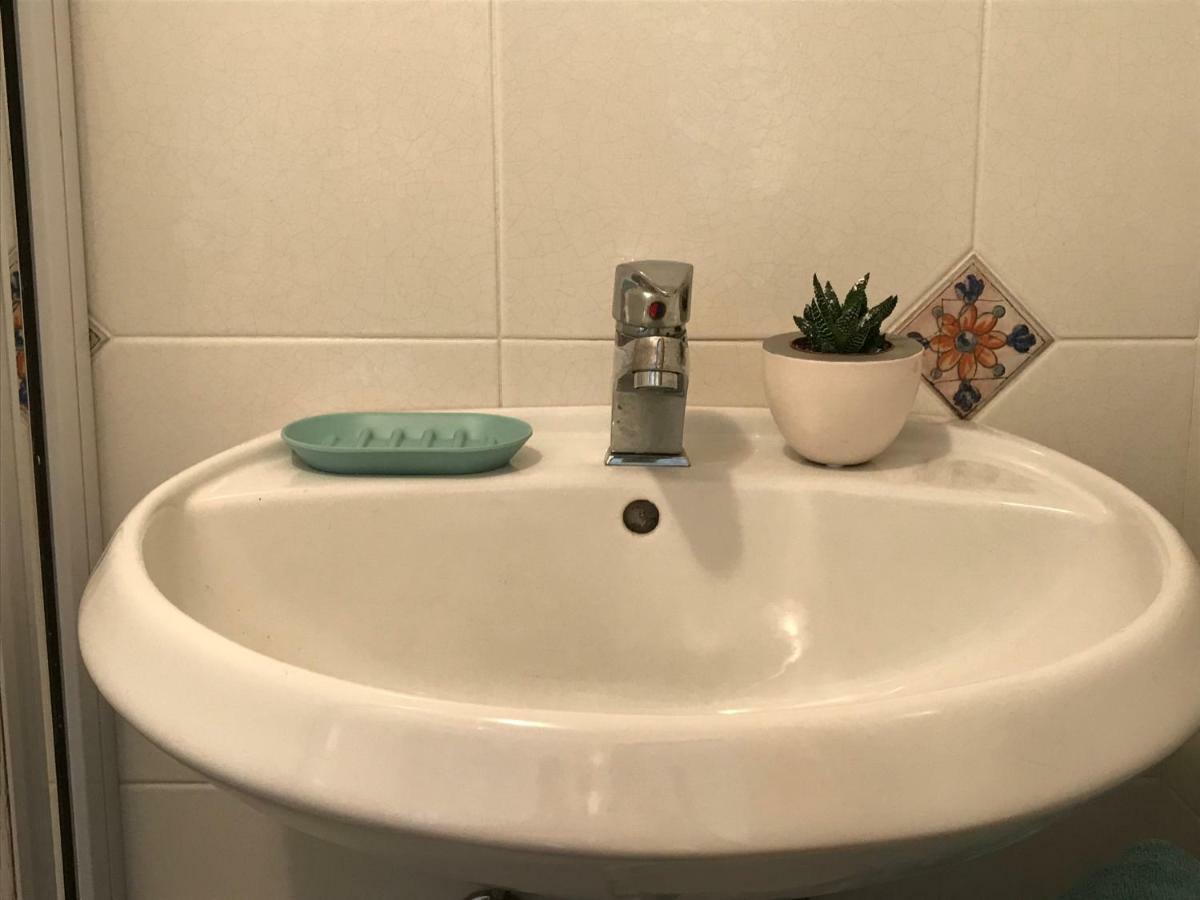 Studio Apartman Lorenzo 乌马格 外观 照片