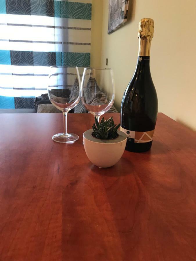 Studio Apartman Lorenzo 乌马格 外观 照片