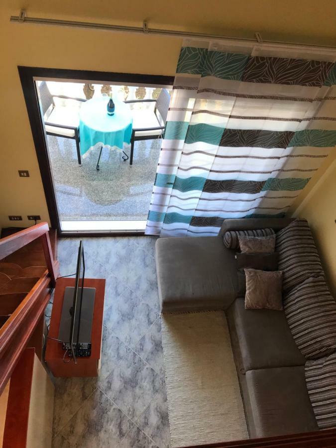 Studio Apartman Lorenzo 乌马格 外观 照片